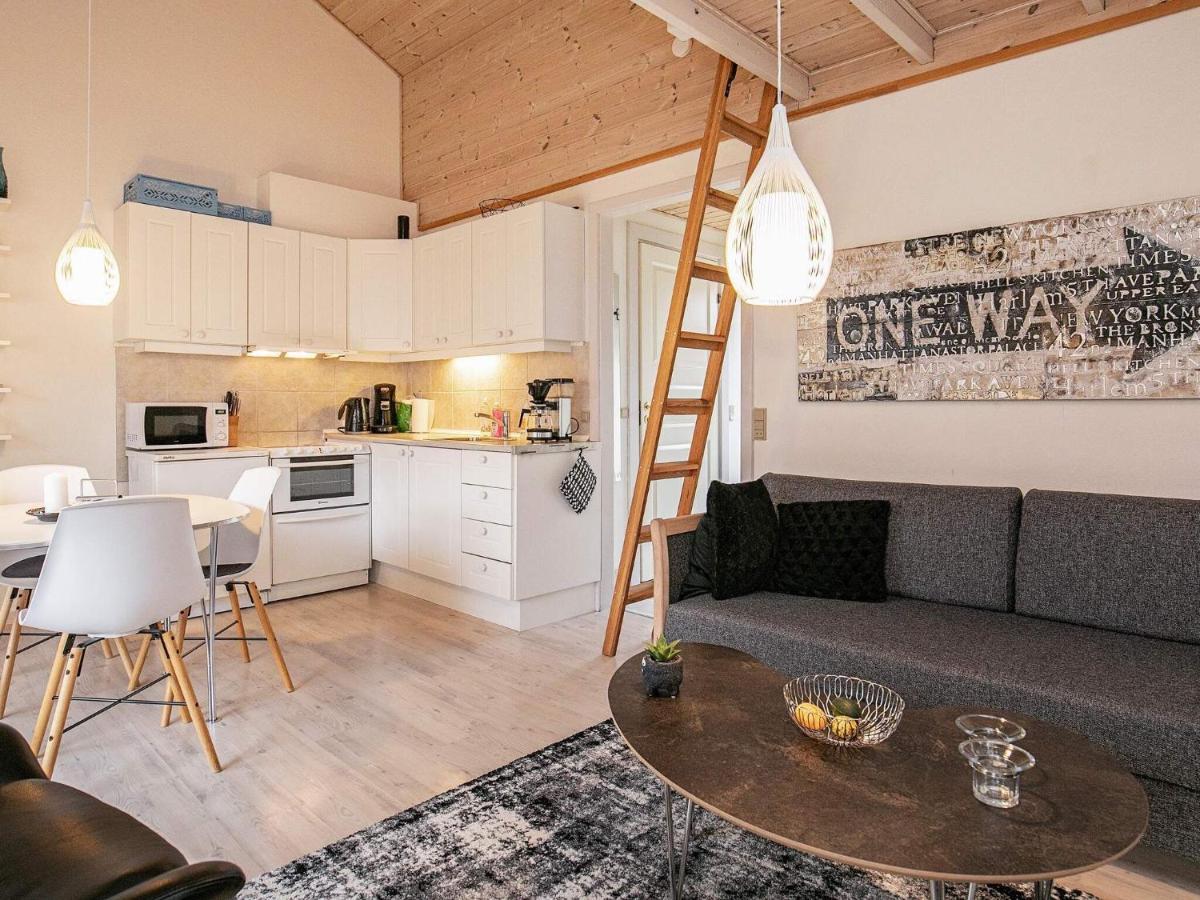 4 Person Holiday Home In R Sk Bing Ерескебінґ Екстер'єр фото