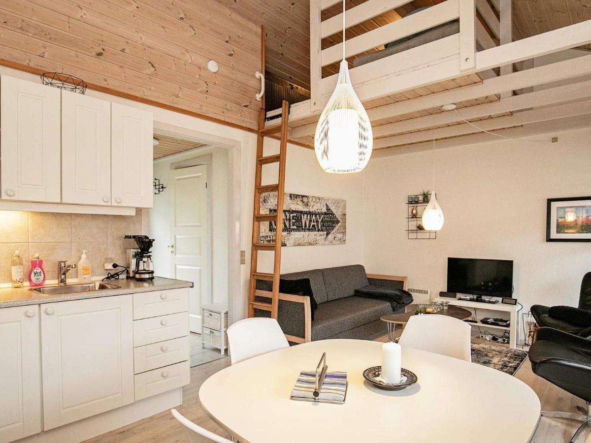 4 Person Holiday Home In R Sk Bing Ерескебінґ Екстер'єр фото